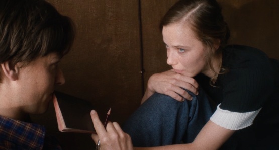 A scene from Fabian: Going to the Dogs