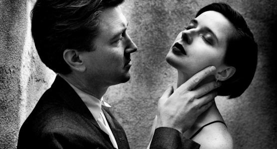 David Lynch and Isabella Rossellini, Los Angeles, 1988. Photo by Helmut Newton, courtesy Helmut Newton Foundation.