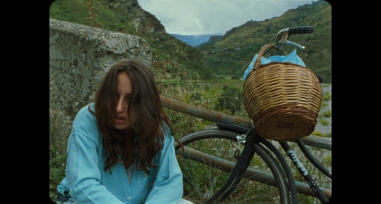 A scene from IL DONO. A Kino Lorber release.